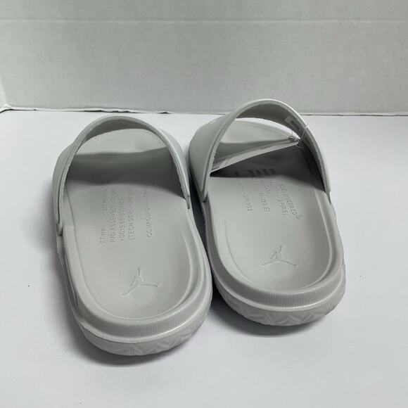 Jordan Jumpman Slide Neutral Grey Metallic Silver FQ1598 002 Size 8 Men Sandal main image 4